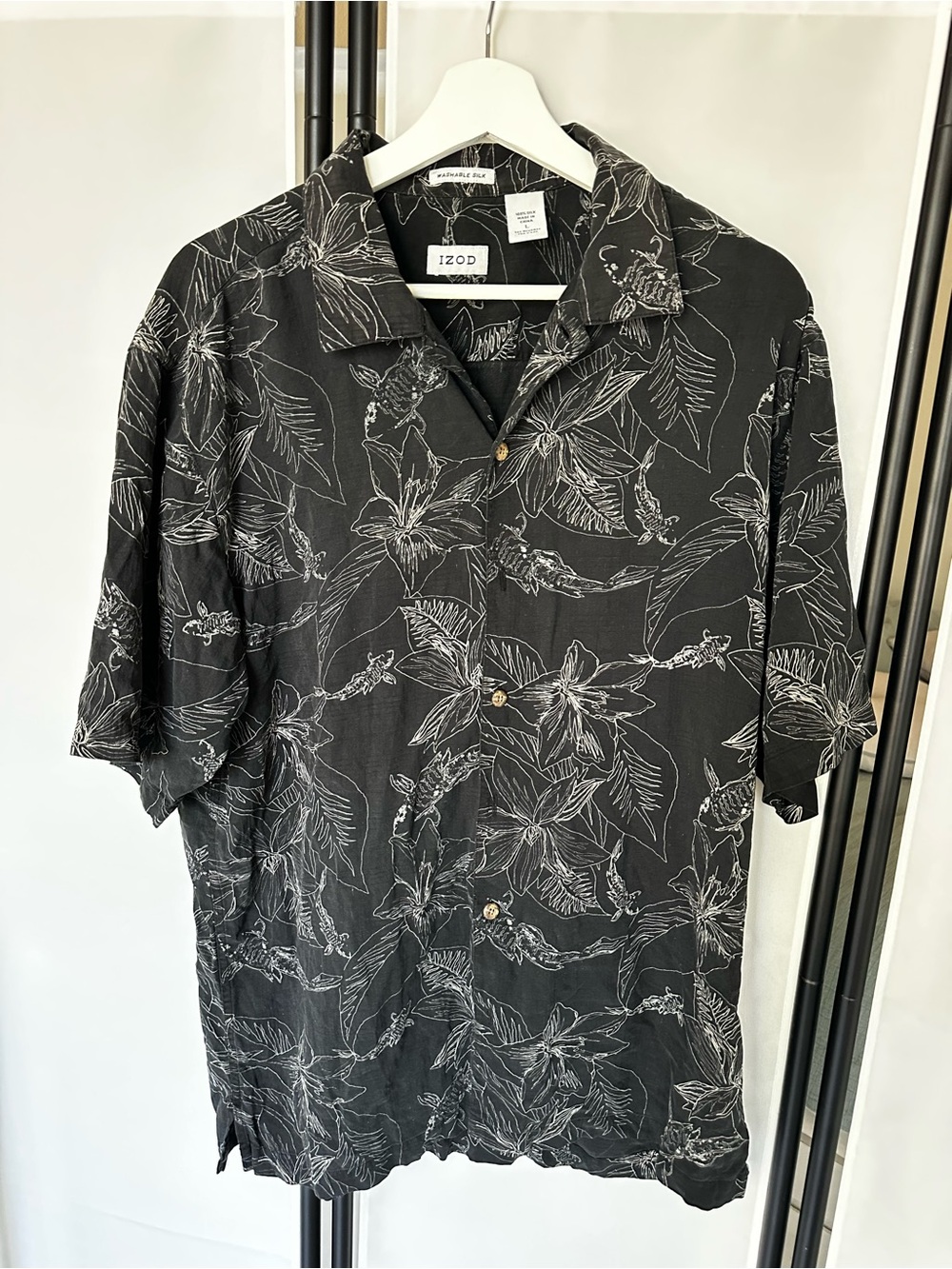Izod Black Button-Up Floral Camp Shirt